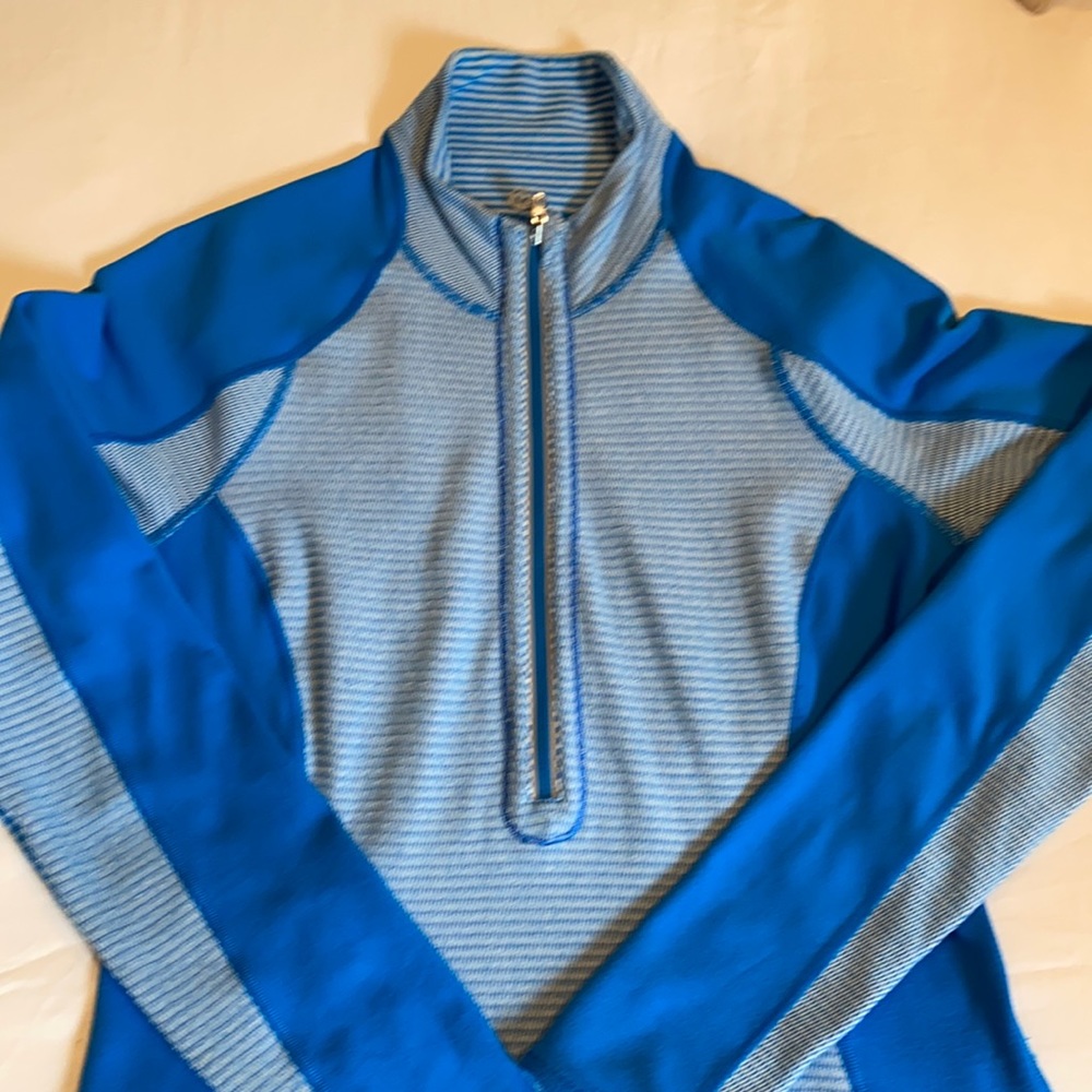 Lululemon Reversible, 3/4 zip pull over